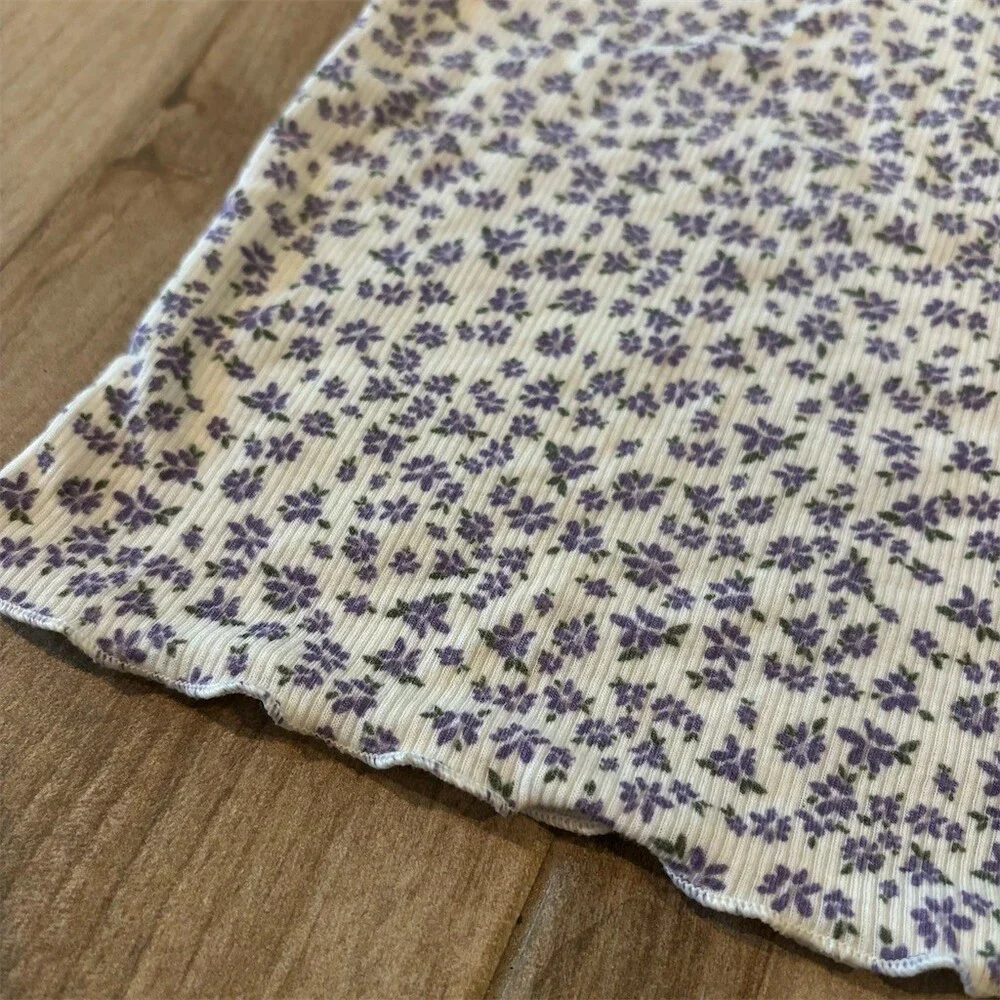 Forever 21 Baby Tee Womens Size L Ivory Floral Ribbed Cropped Purple Trim